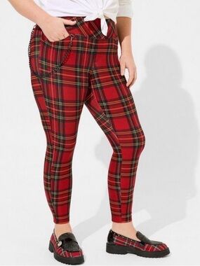 Torrid 2X Betsey Johnson Plaid Chain Pocket Pixie Pants